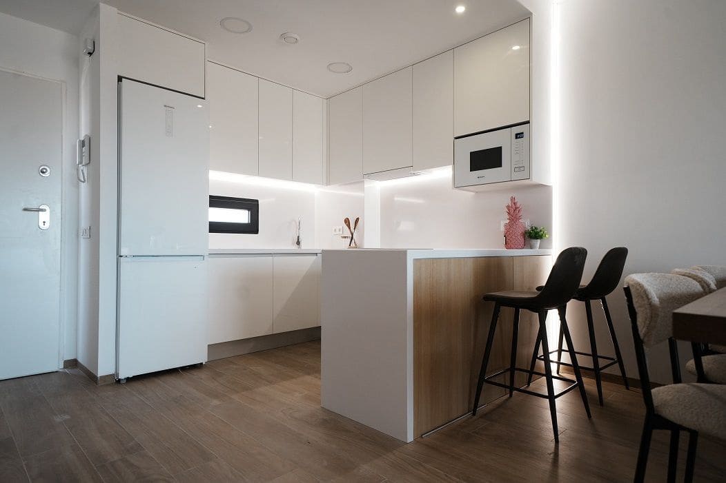 Apartamento de 2 habitaciones en Finestrat en venta con piscina garaje - 389.900 € (Ref: 9185033)