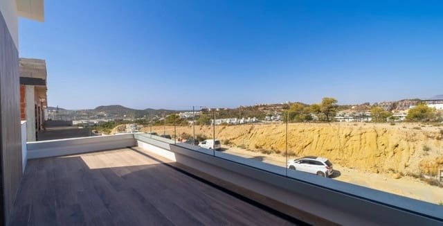 3 slaapkamer Villa te koop in Finestrat met zwembad garage - € 595.000 (Ref: 9189024)