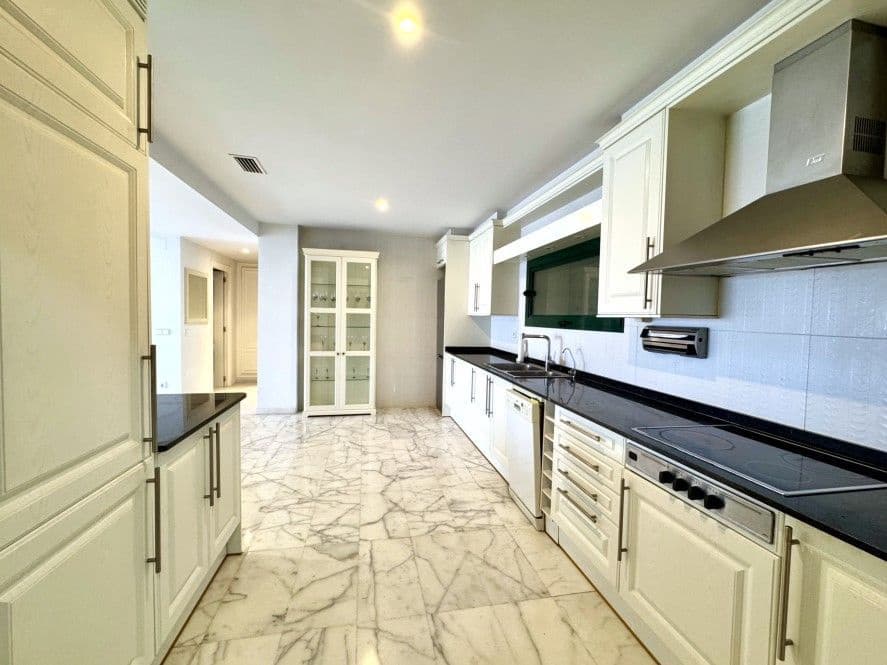 2 soveværelse Lejlighed til salg i Altea med swimmingpool garage - € 480.000 (Ref: 9308243)