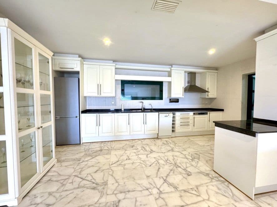 2 soveværelse Lejlighed til salg i Altea med swimmingpool garage - € 480.000 (Ref: 9308243)