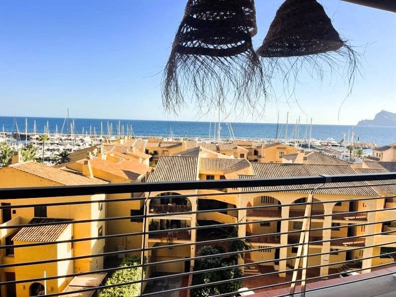 Apartamento de 2 habitaciones en Altea en venta con piscina garaje - 285.000 € (Ref: 9355607)