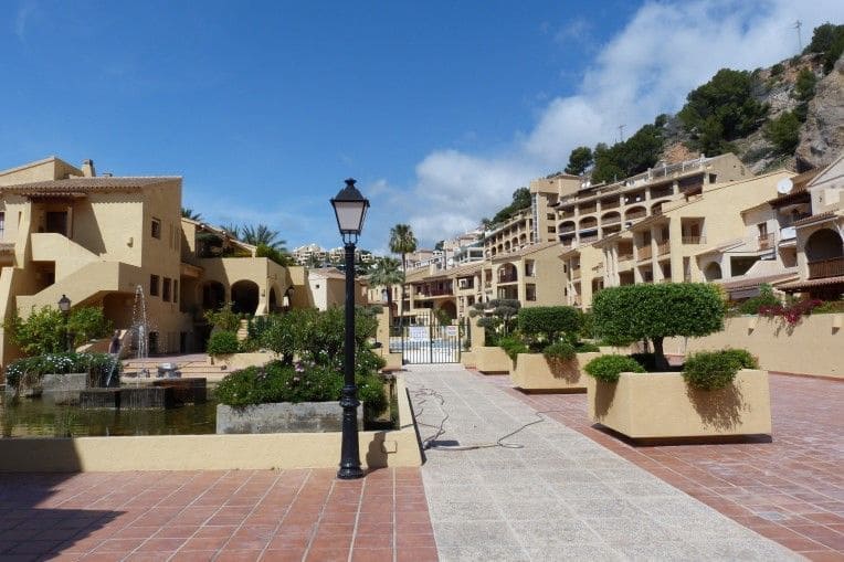 3 soveværelse Lejlighed til salg i Altea med swimmingpool - € 375.000 (Ref: 9355608)
