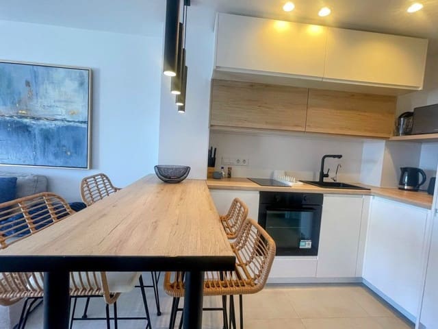 2 bedroom Apartment for sale in Puerto, Calpe / Calp with pool - € 398,000 (Ref: 9361968)