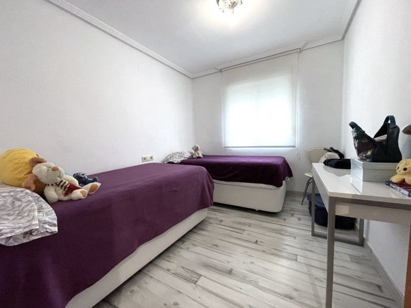 2 sypialnia Apartament na sprzedaż w Benidorm z basenem garażem - 279 000 € (Ref: 9385155)