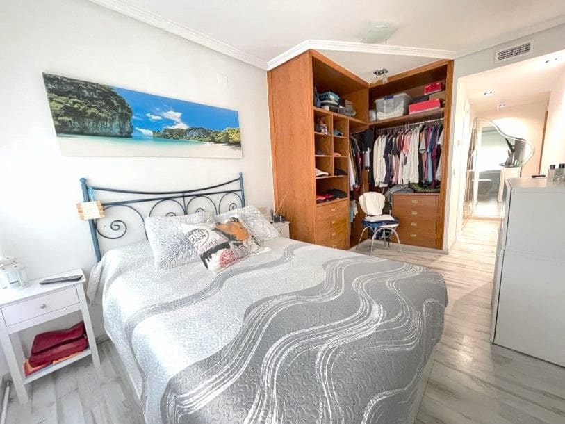 2 sypialnia Apartament na sprzedaż w Benidorm z basenem garażem - 279 000 € (Ref: 9385155)