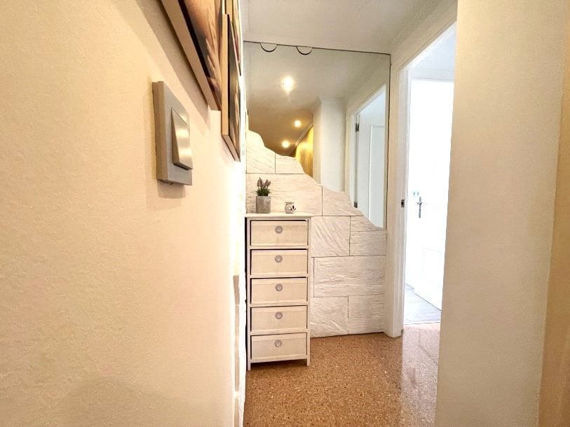 2 bedroom Apartment for sale in Benidorm with pool garage - € 293,000 (Ref: 9385156)