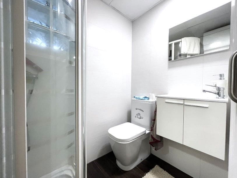 2 bedroom Apartment for sale in Benidorm with pool garage - € 293,000 (Ref: 9385156)