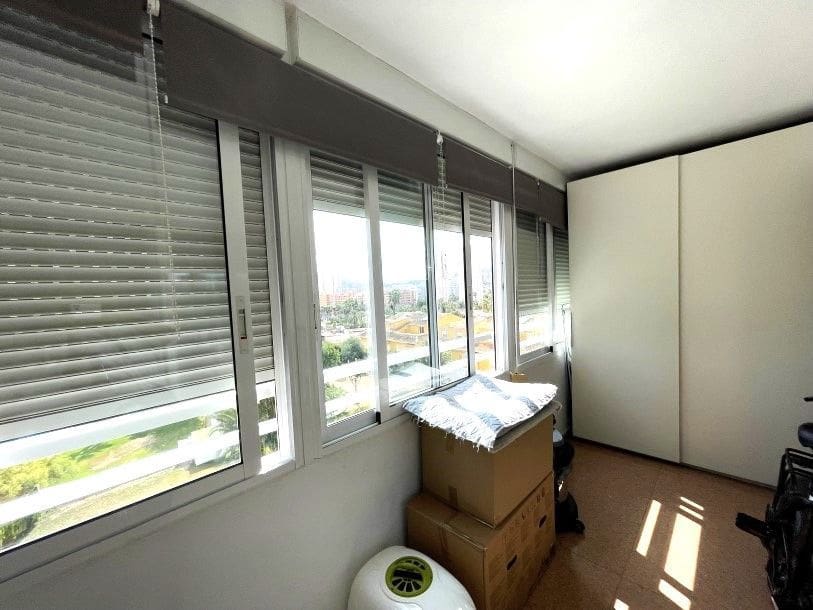 2 bedroom Apartment for sale in Benidorm with pool garage - € 293,000 (Ref: 9385156)