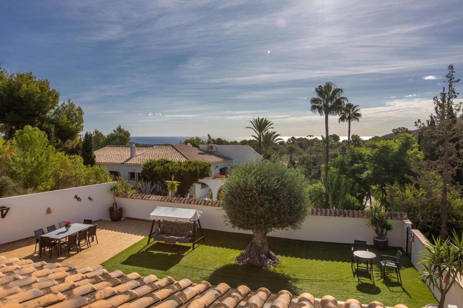 7 bedroom Villa for sale in Alfaz del Pi / L'Alfas del Pi with pool garage - € 795,000 (Ref: 9393259)