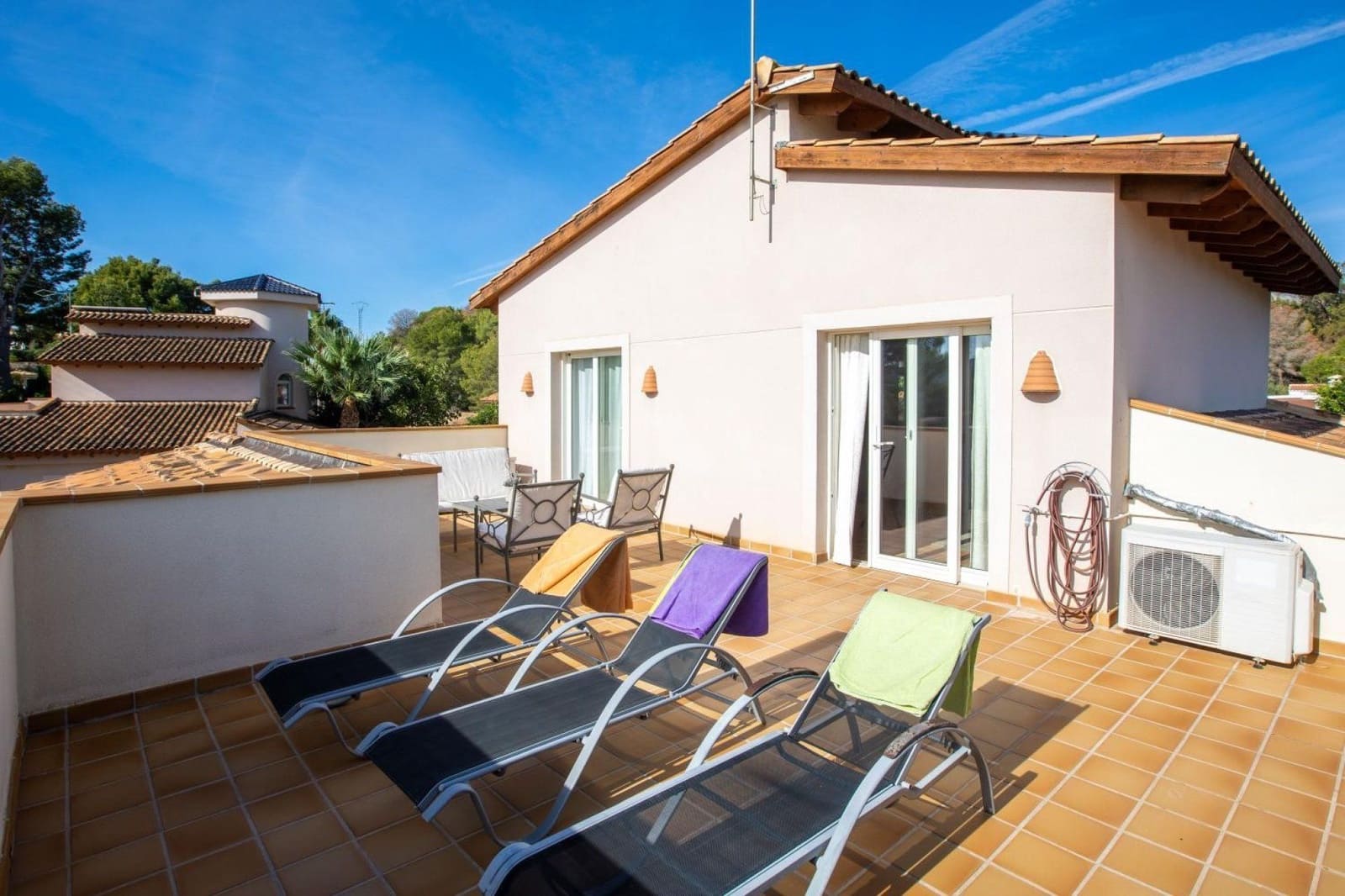 7 bedroom Villa for sale in Alfaz del Pi / L'Alfas del Pi with pool garage - € 795,000 (Ref: 9393259)