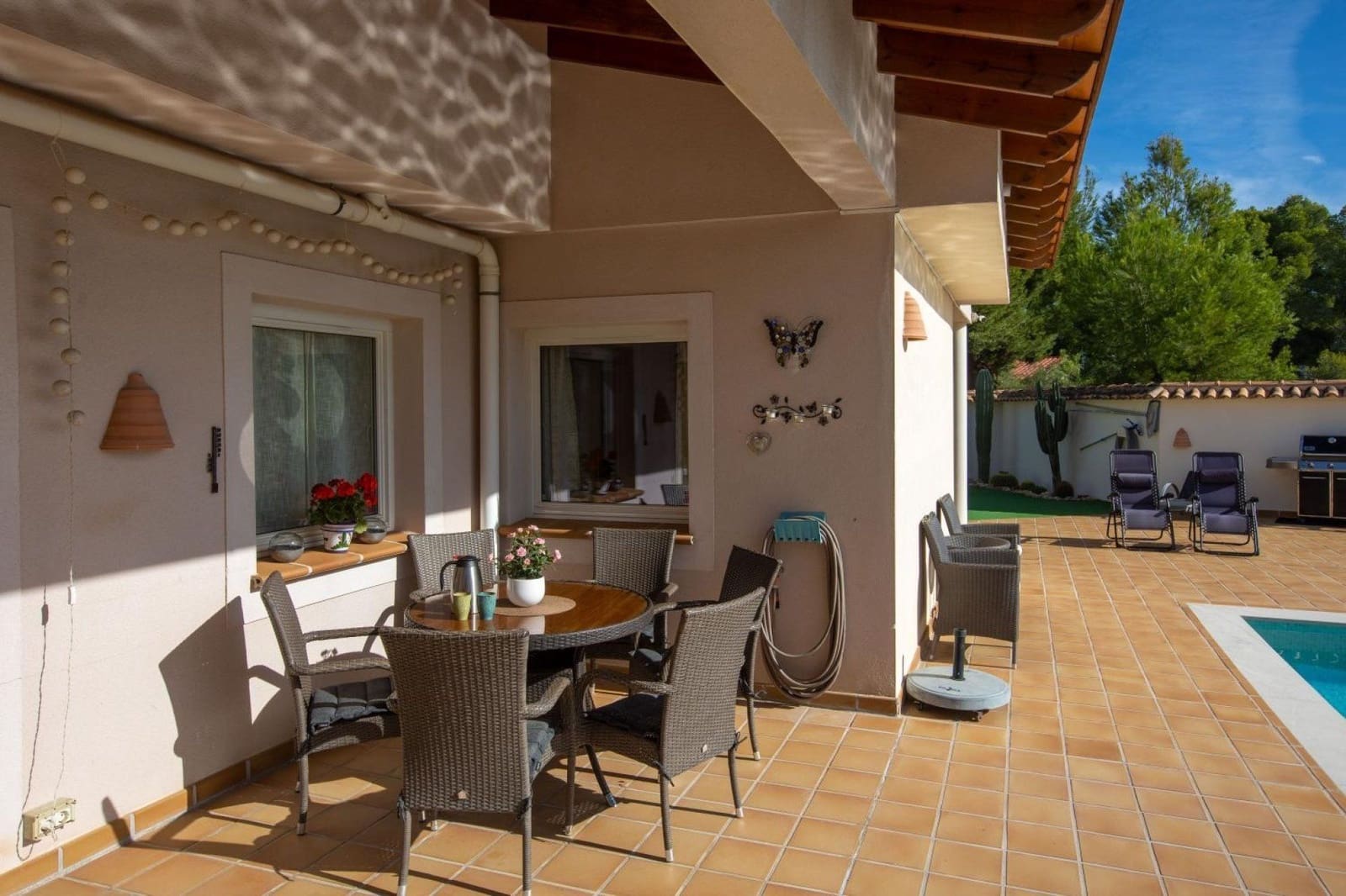 7 bedroom Villa for sale in Alfaz del Pi / L'Alfas del Pi with pool garage - € 795,000 (Ref: 9393259)