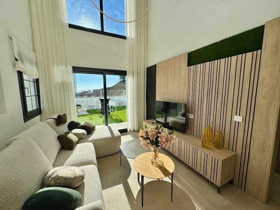 4 bedroom Villa for sale in Finestrat with pool garage - € 919,900 (Ref: 9400434)