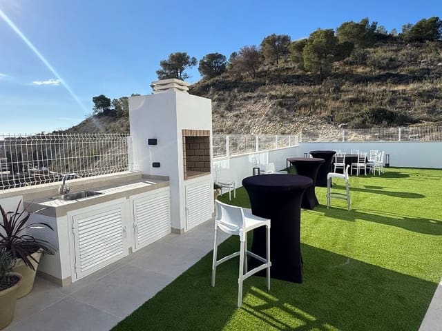 4 bedroom Villa for sale in Finestrat with pool garage - € 919,900 (Ref: 9400434)