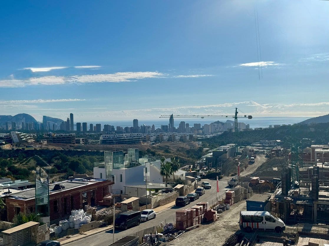 4 bedroom Villa for sale in Finestrat with pool garage - € 919,900 (Ref: 9400434)