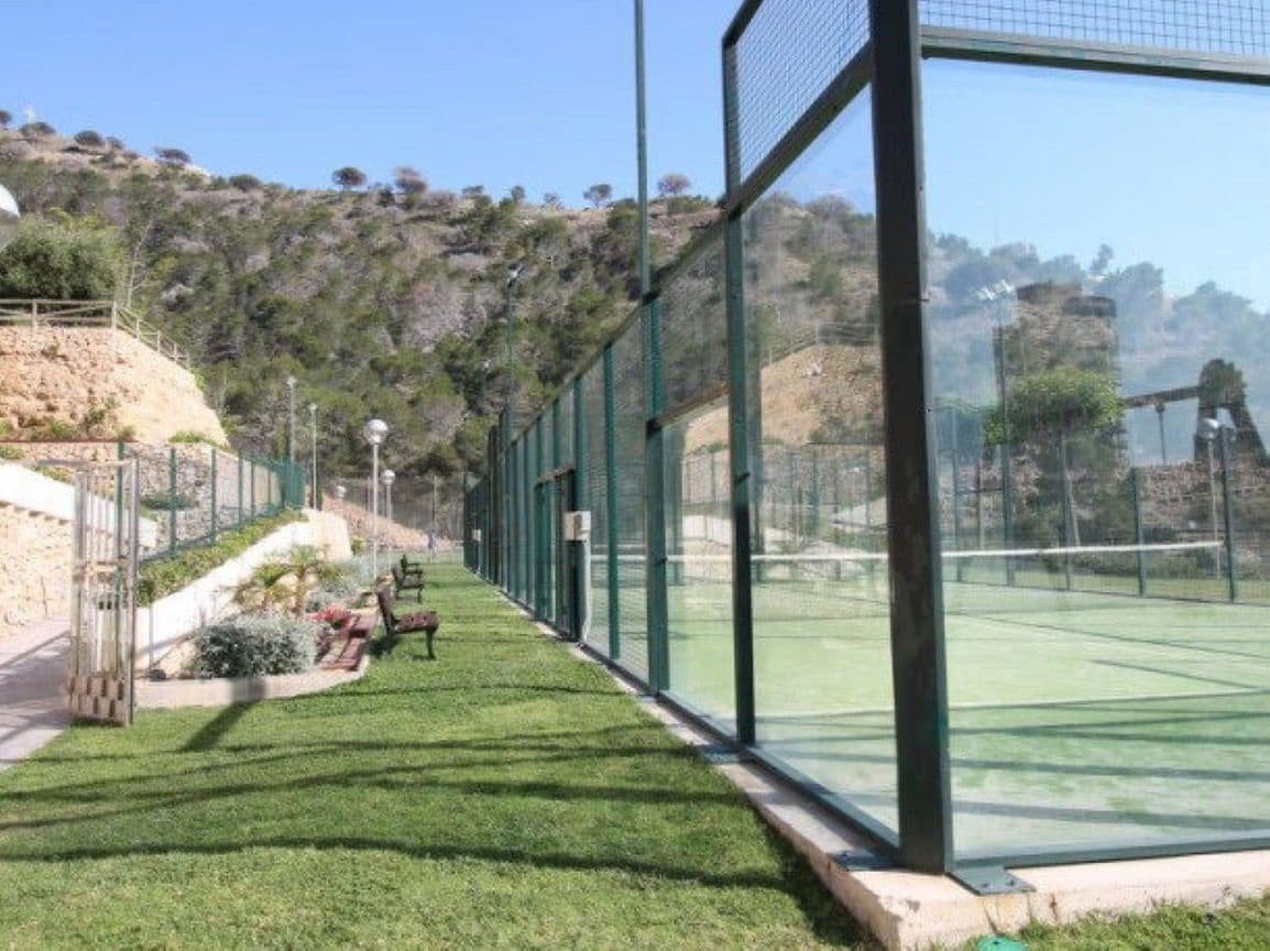 2 bedroom Apartment for sale in Benidorm with pool garage - € 369,500 (Ref: 9400435)