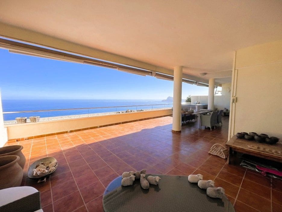 3 soveværelse Lejlighed til salg i Altea med swimmingpool garage - € 589.000 (Ref: 9413649)