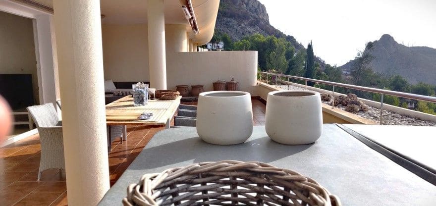 3 soveværelse Lejlighed til salg i Altea med swimmingpool garage - € 589.000 (Ref: 9413649)