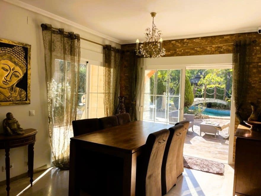 4 soverom Villa til salgs i La Nucia med svømmebasseng garasje - € 1 850 000 (Ref: 9529478)