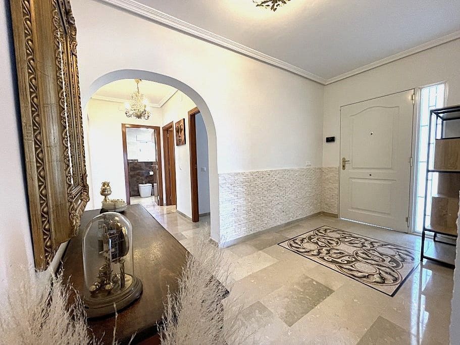 4 soverom Villa til salgs i La Nucia med svømmebasseng garasje - € 1 850 000 (Ref: 9529478)