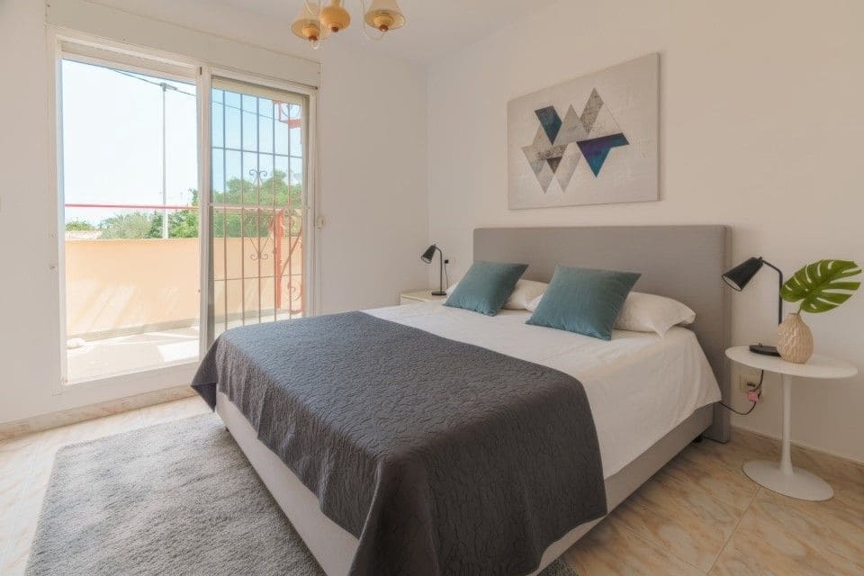 3 soveværelse Bungalow til salg i Albir med garage - € 375.000 (Ref: 9529479)