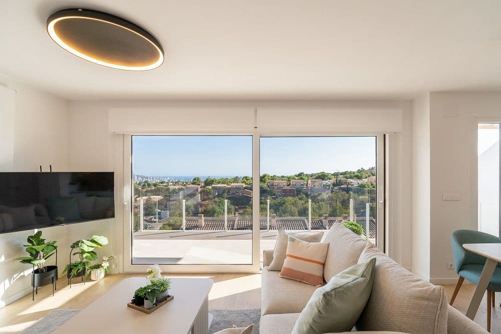 4 soveværelse Bungalow til salg i La Nucia med swimmingpool garage - € 457.000 (Ref: 9540797)