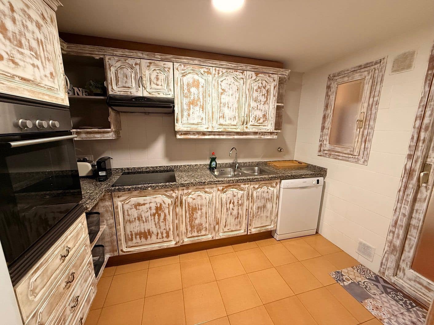 Appartement de 2 chambres à louer à Altea avec piscine garage - 1 400 € (Ref: 9585434)