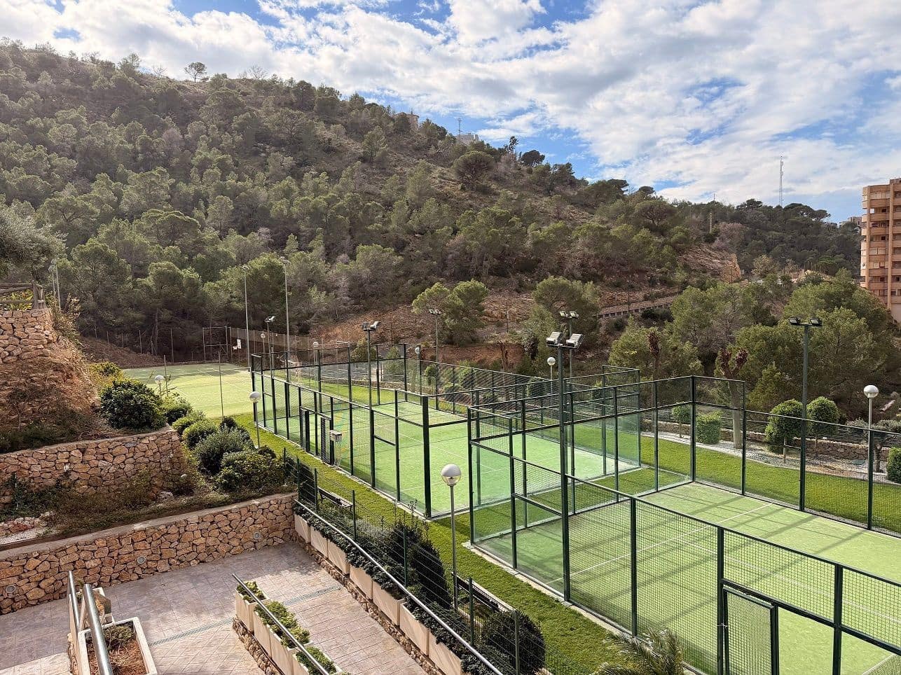 2 slaapkamer Appartement te huur in Benidorm met zwembad garage - € 1.250 (Ref: 9604599)