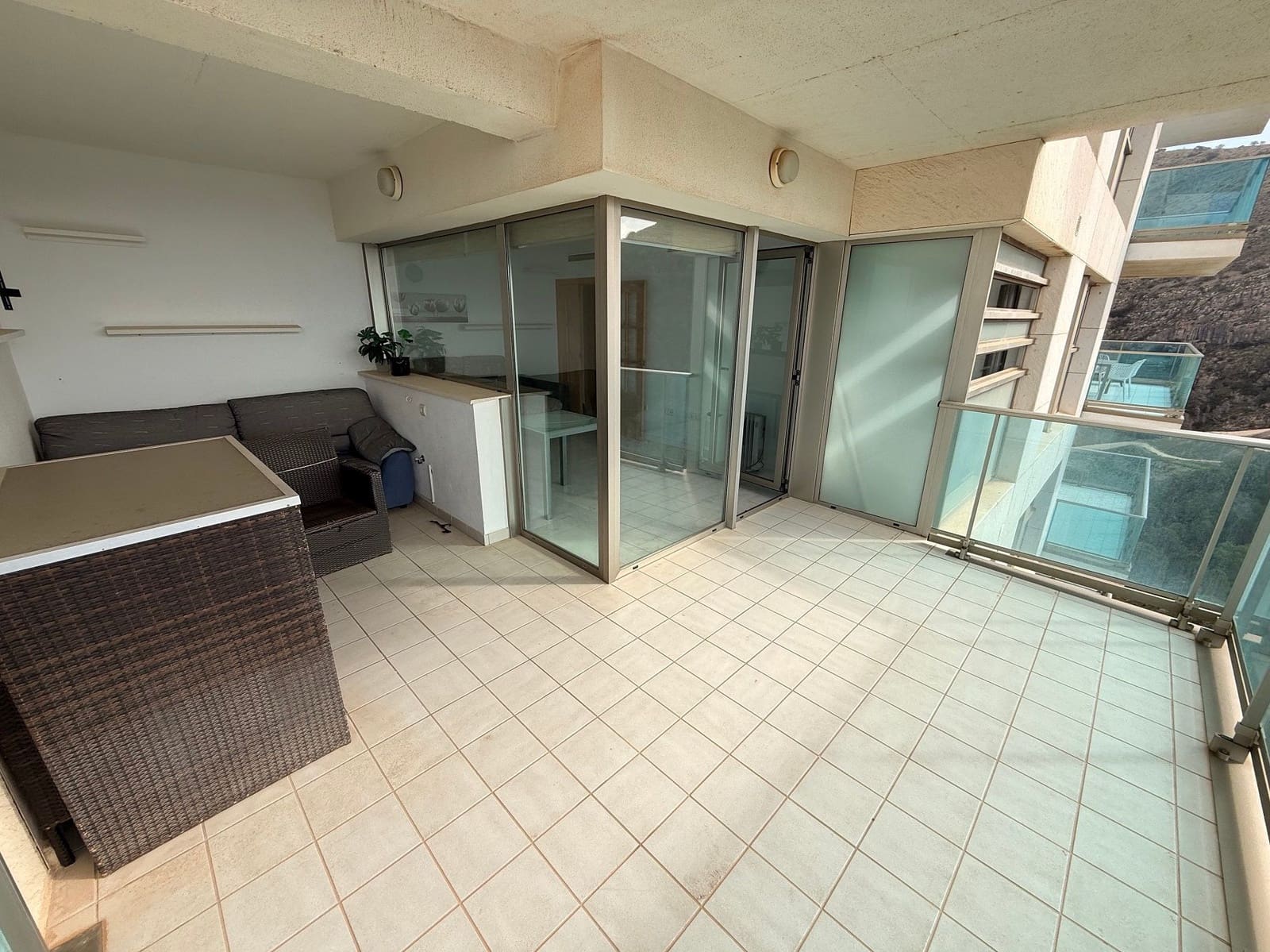 2 slaapkamer Appartement te huur in Benidorm met zwembad garage - € 1.250 (Ref: 9604599)