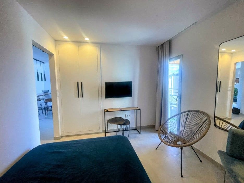 2 bedroom Apartment for sale in Calpe / Calp with pool - € 393,000 (Ref: 9607226)