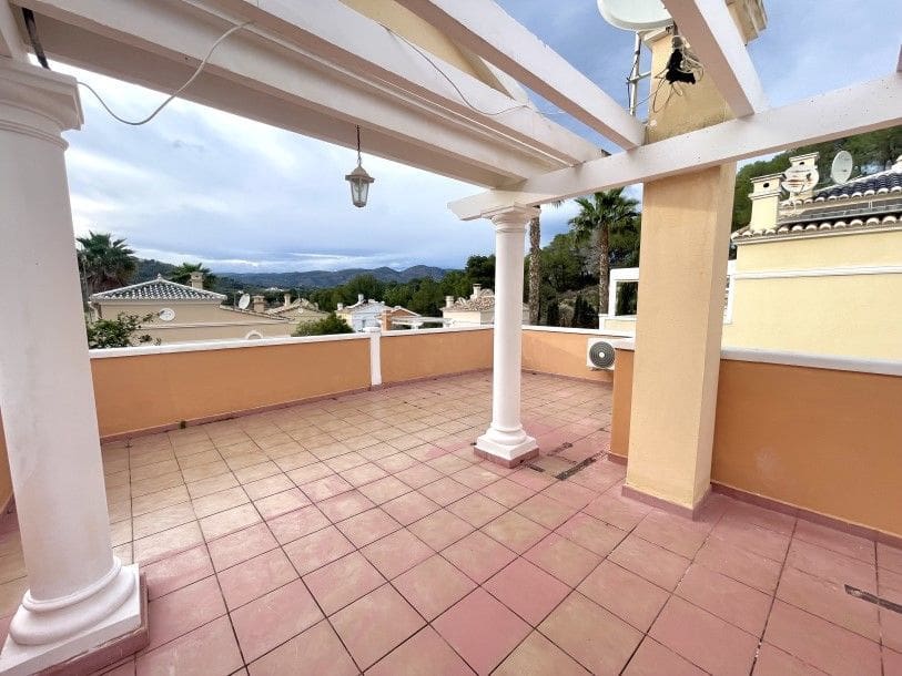 2 soveværelse Bungalow til salg i Calpe / Calp med swimmingpool garage - € 285.000 (Ref: 9607227)