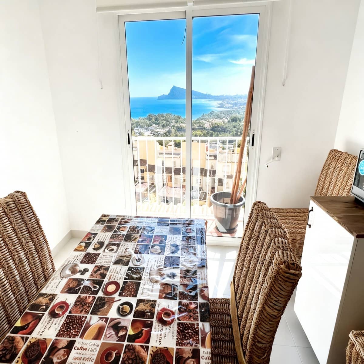 4 sypialnia Dom blizniak na sprzedaż w Altea z basenem garażem - 525 000 € (Ref: 9618984)