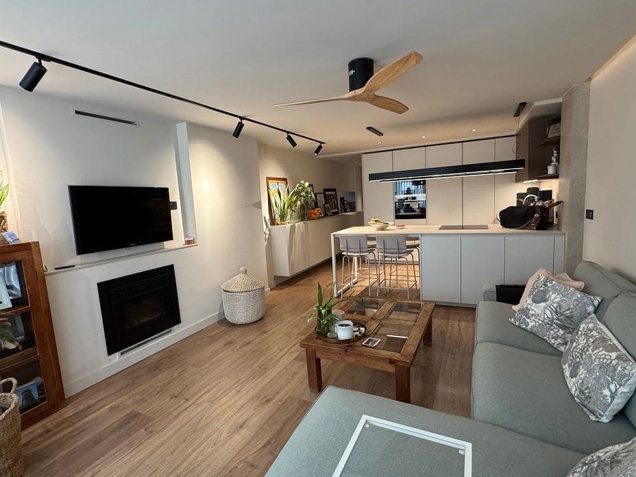 2 bedroom Apartment for sale in Altea - € 240,000 (Ref: 9627244)