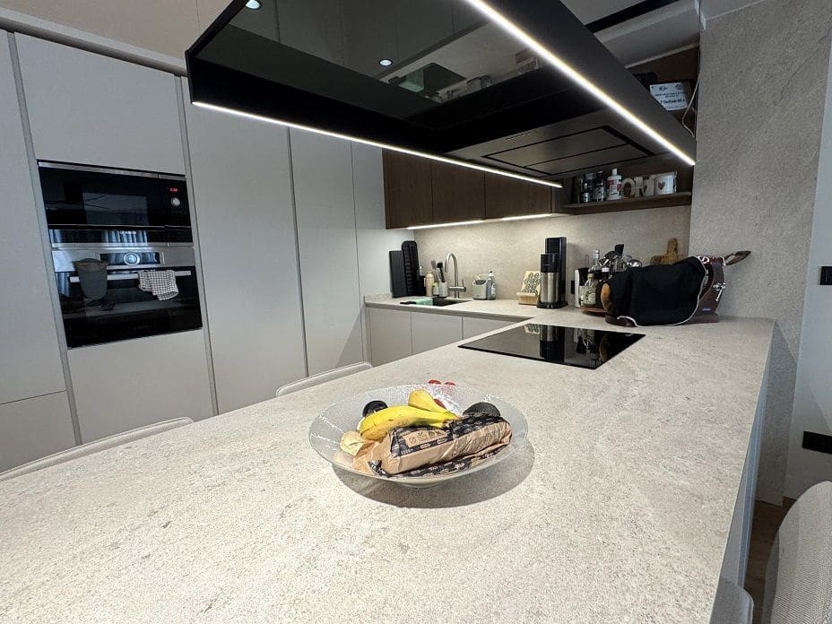 2 bedroom Apartment for sale in Altea - € 240,000 (Ref: 9627244)