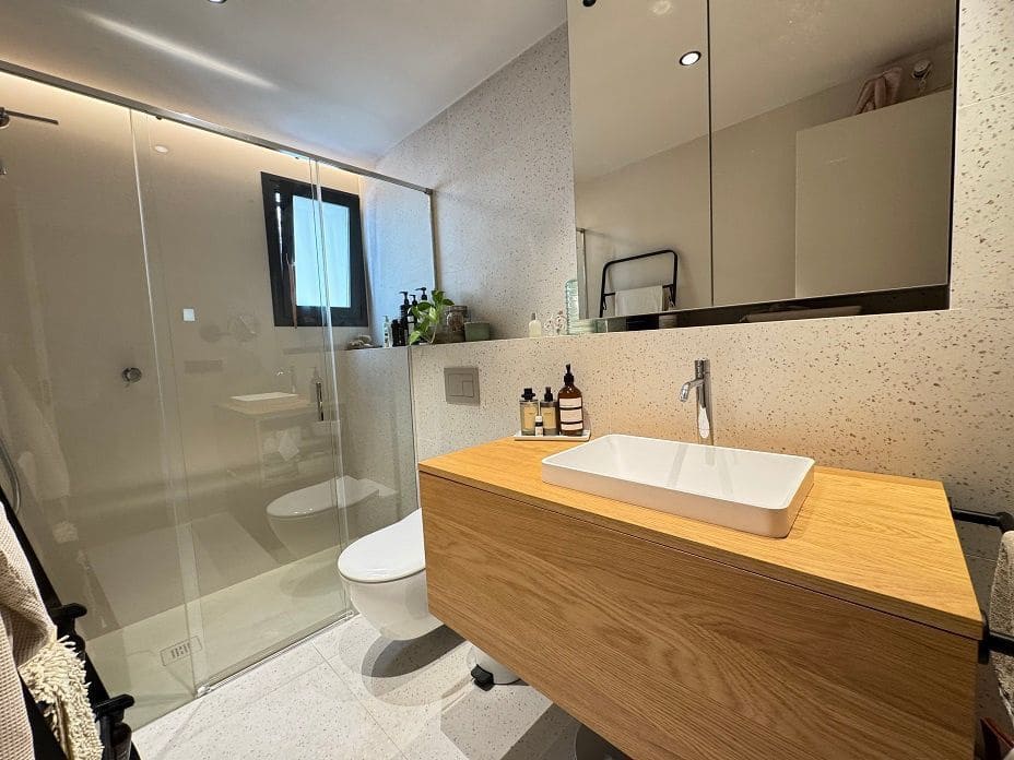 2 bedroom Apartment for sale in Altea - € 240,000 (Ref: 9627244)