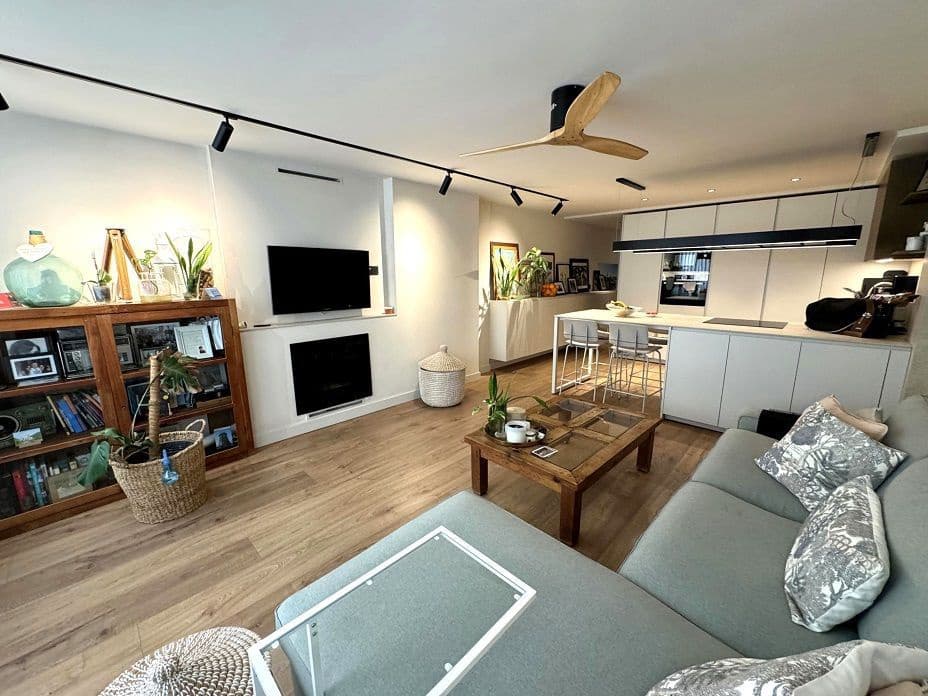 2 bedroom Apartment for sale in Altea - € 240,000 (Ref: 9627244)