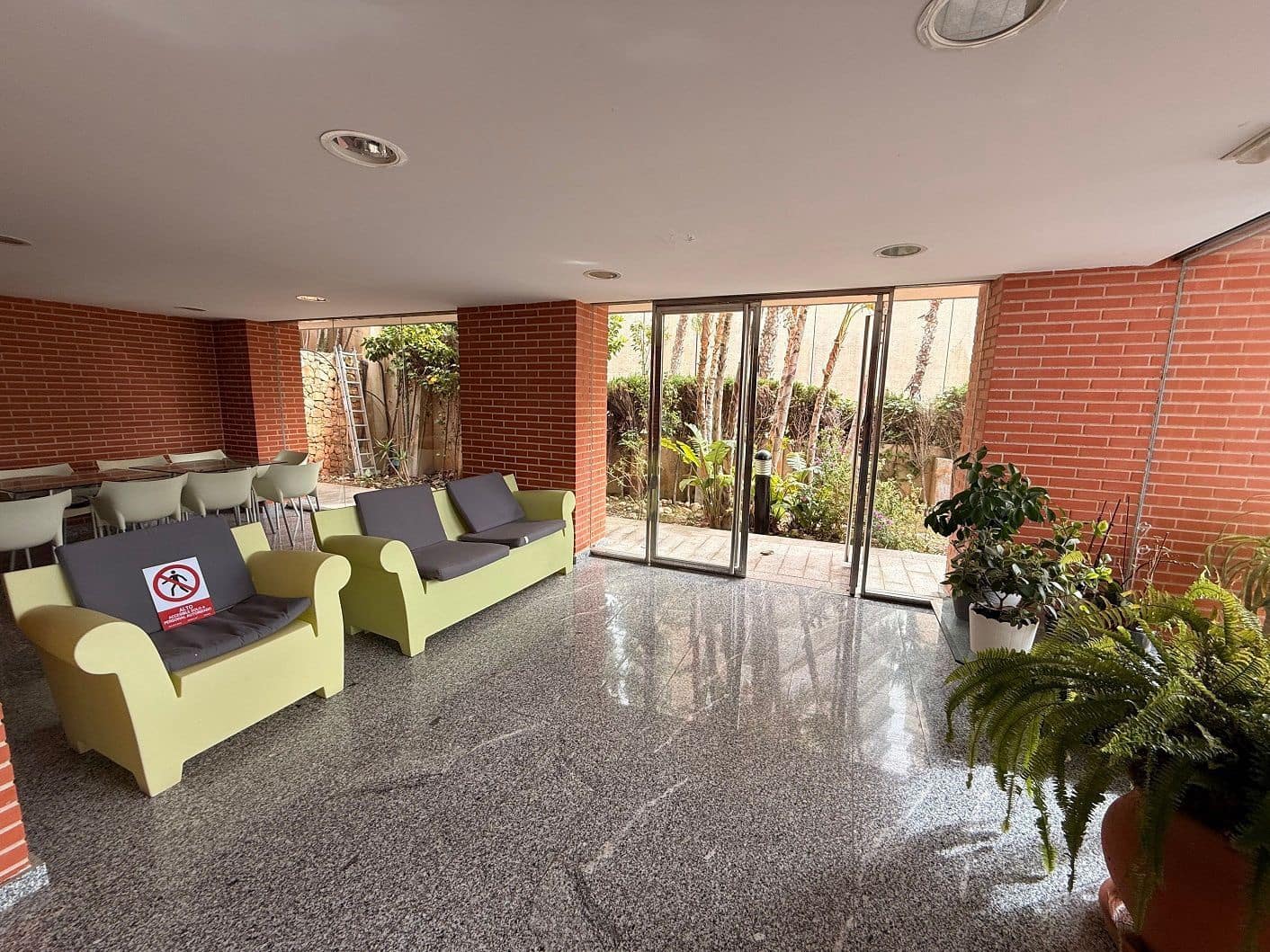 3 soveværelse Lejlighed til leje i Calpe / Calp med swimmingpool garage - € 1.900 (Ref: 9655692)