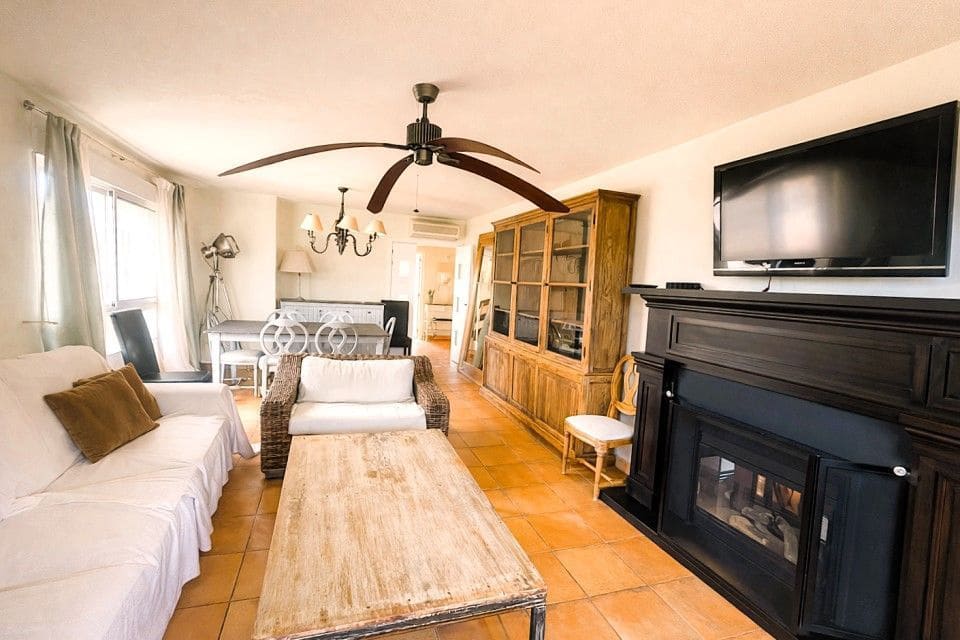 3 bedroom Townhouse for sale in Altea with pool garage - € 590,000 (Ref: 9673839)