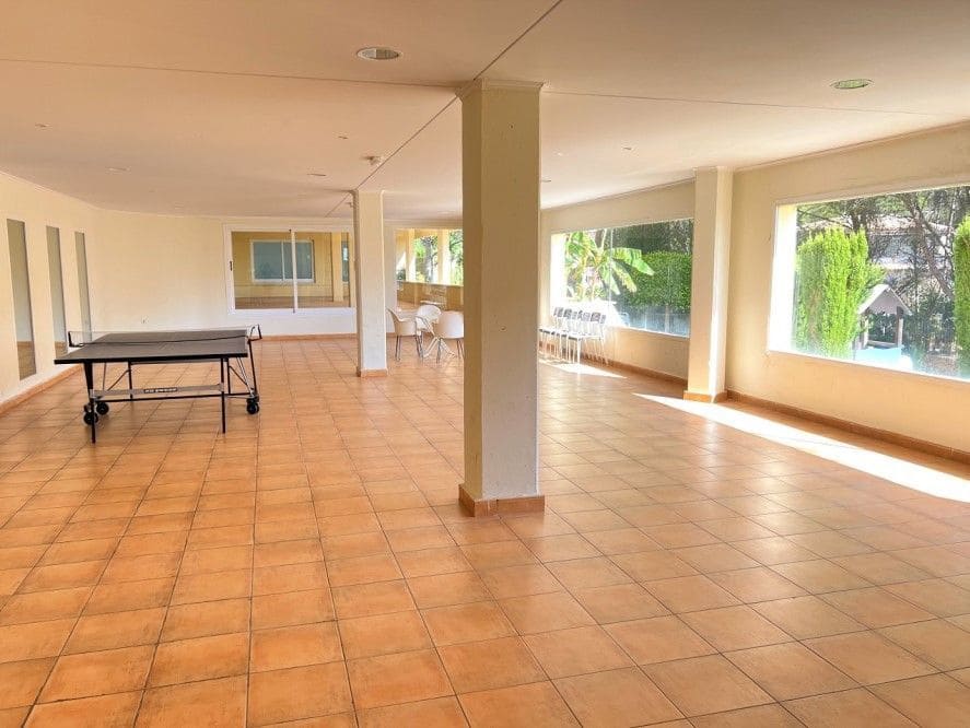 3 bedroom Townhouse for sale in Altea with pool garage - € 590,000 (Ref: 9673839)