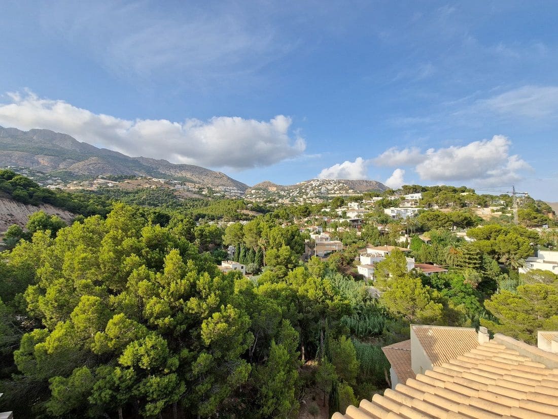 3 bedroom Townhouse for sale in Altea with pool garage - € 590,000 (Ref: 9673839)