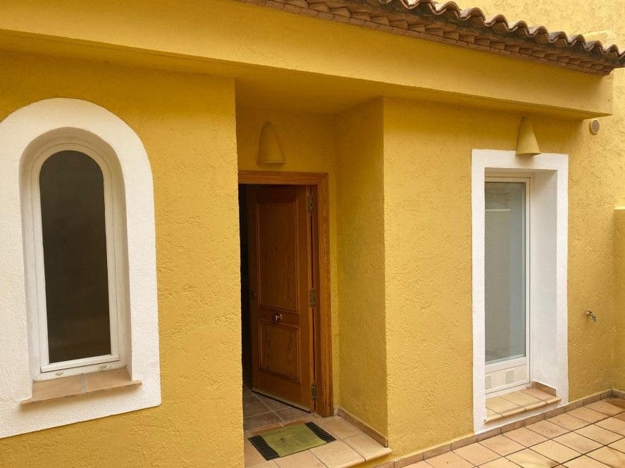 3 Zimmer Bungalow zu verkaufen in Altea mit Pool Garage - 365.000 € (Ref: 9676800)