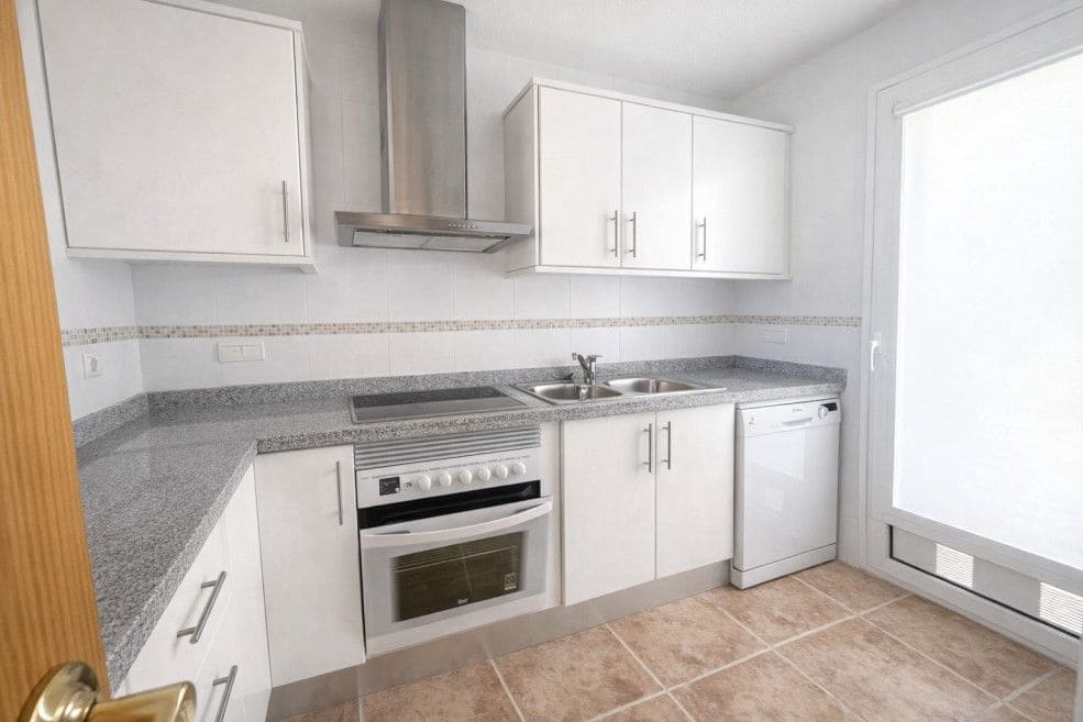 3 bedroom Bungalow for sale in Altea with pool garage - € 365,000 (Ref: 9676800)