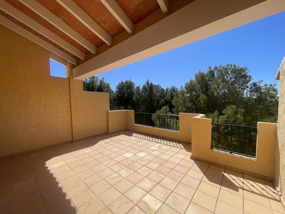 3 bedroom Bungalow for sale in Altea with pool garage - € 365,000 (Ref: 9676800)