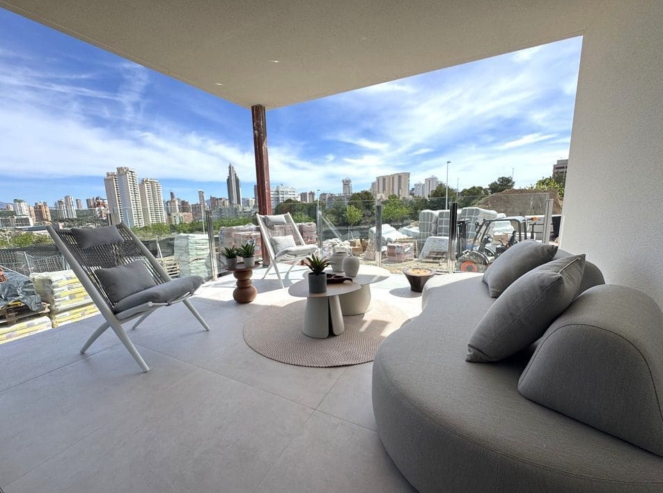 Apartamento de 2 habitaciones en Finestrat en venta con piscina garaje - 349.000 € (Ref: 9698146)