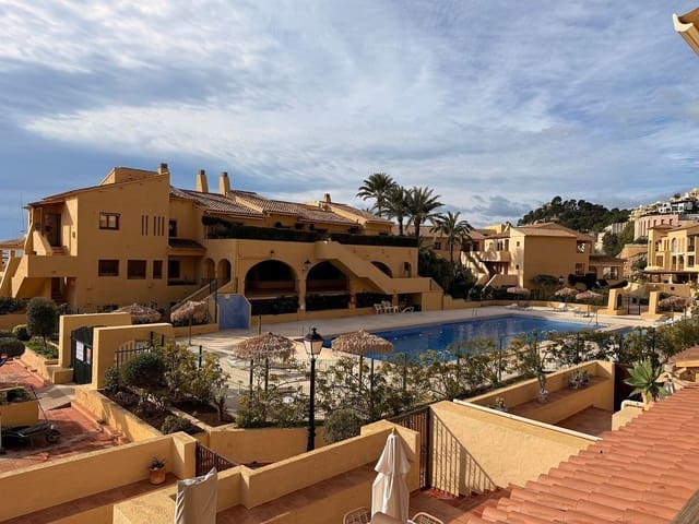 Apartamento de 2 habitaciones en Altea en alquiler con piscina garaje - 1.400 € (Ref: 9737999)