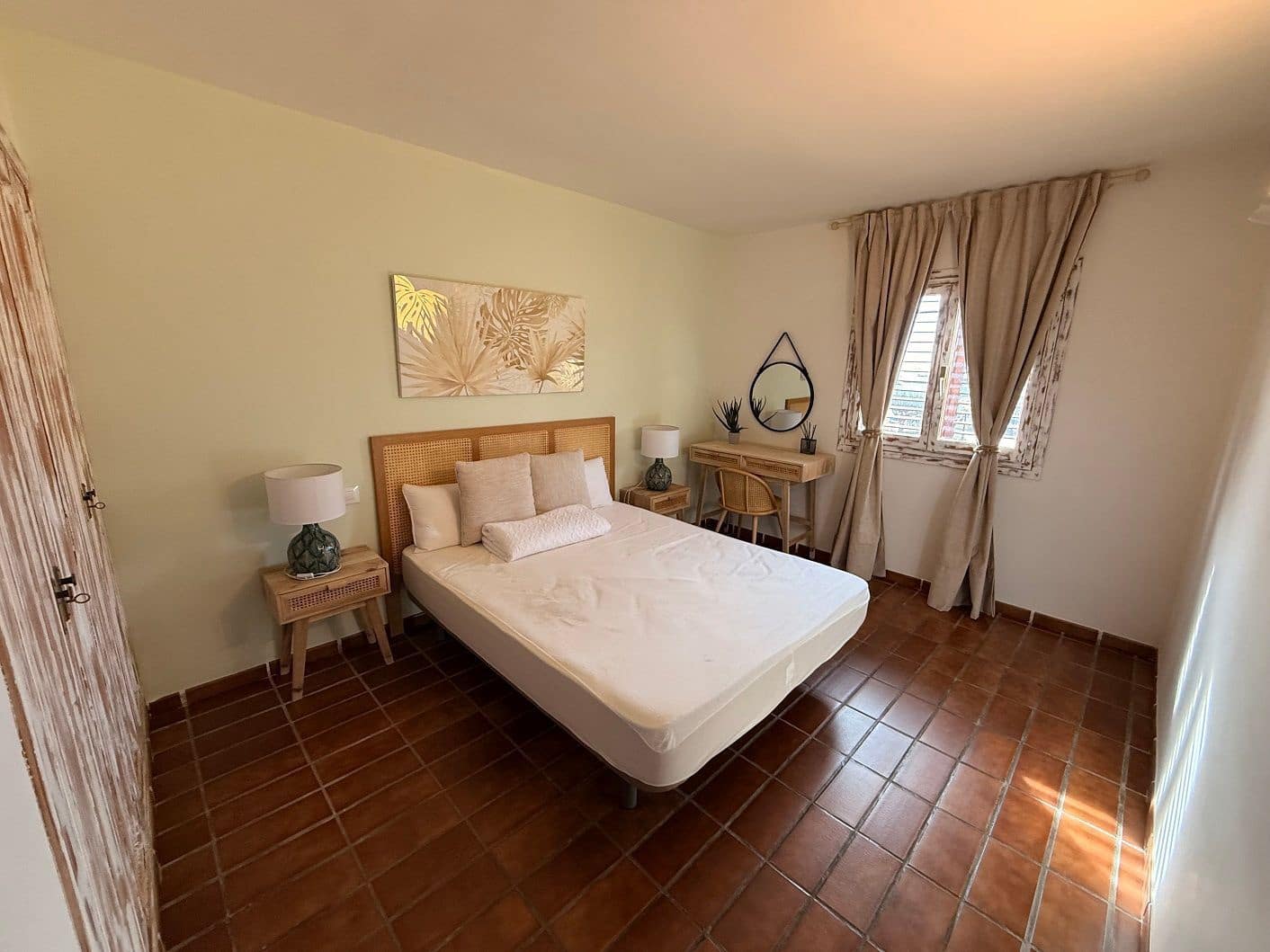 Apartamento de 2 habitaciones en Altea en alquiler con piscina garaje - 1.400 € (Ref: 9737999)