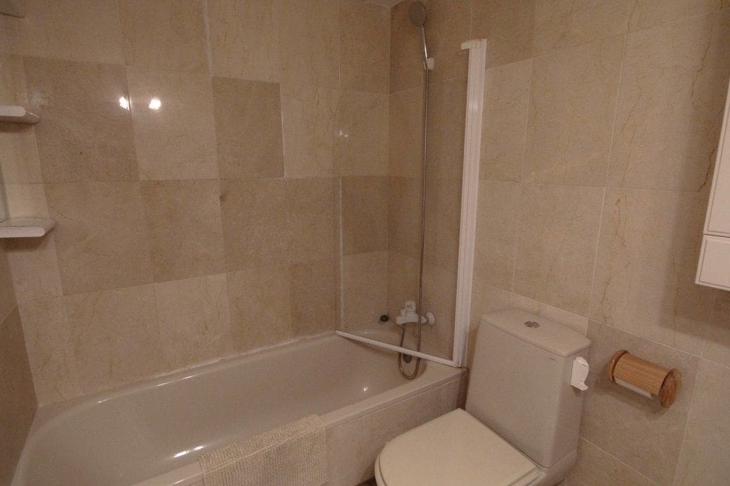 2 bedroom Apartment for sale in Altea with pool garage - € 310,000 (Ref: 9761699)