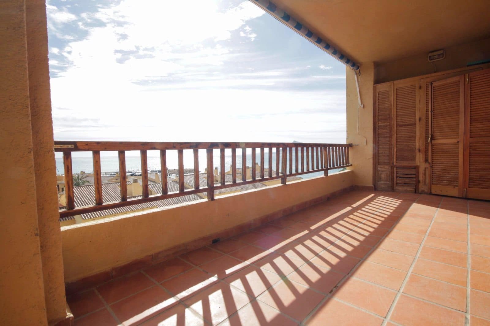 2 bedroom Apartment for sale in Altea with pool garage - € 310,000 (Ref: 9761699)