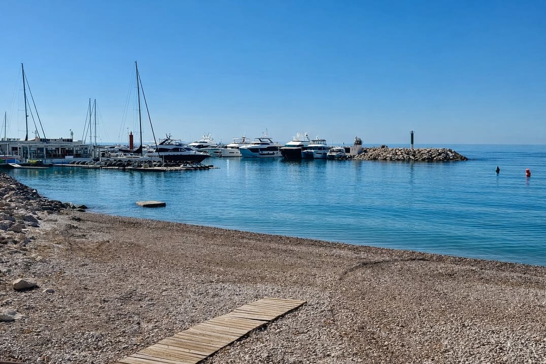 2 bedroom Apartment for sale in Altea with pool garage - € 310,000 (Ref: 9761699)