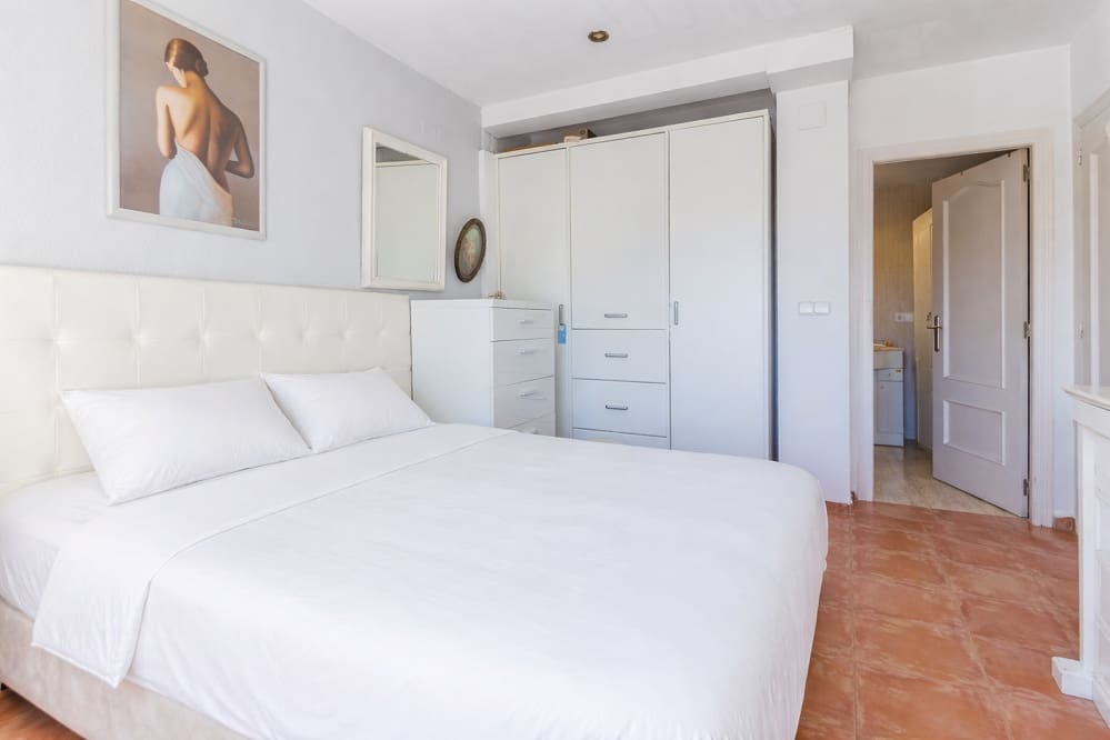 Apartamento de 2 habitaciones en Albir en venta con piscina garaje - 349.000 € (Ref: 9790266)