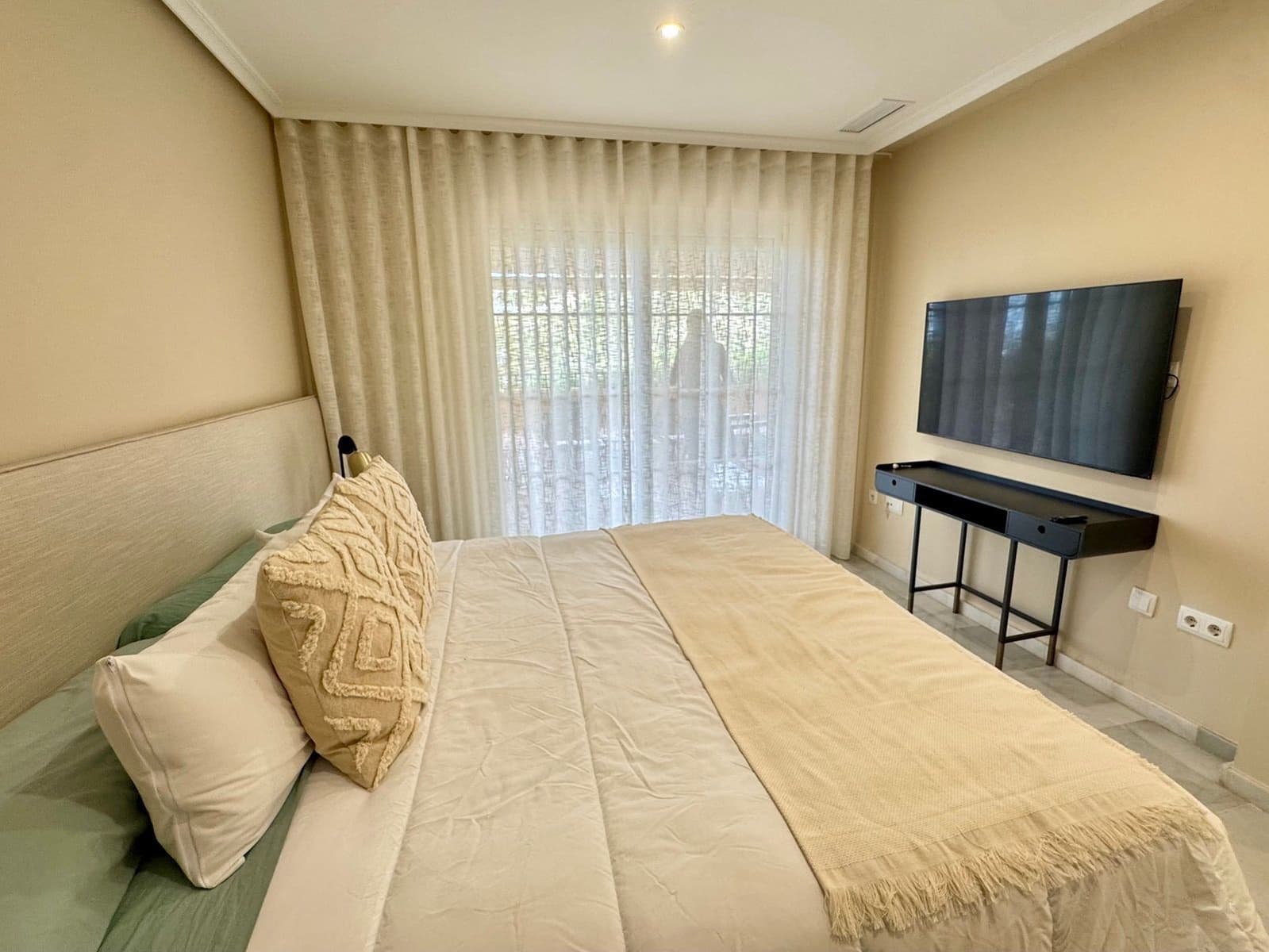 3 sypialnia Apartament do wynajęcia w Altea z basenem garażem - 3 500 € (Ref: 9822028)